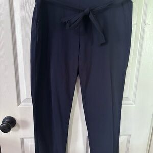 Navy pants with tie belt that can be removed